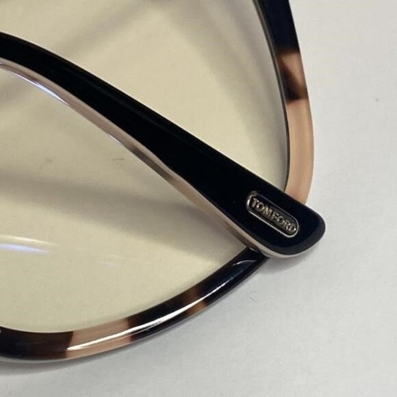 💯- New  - TOM FORD Optical TF5704-B BLack BLUE LIGHT TF5704 TF5704-F-B/0 Ey… - Picture 3 of 15